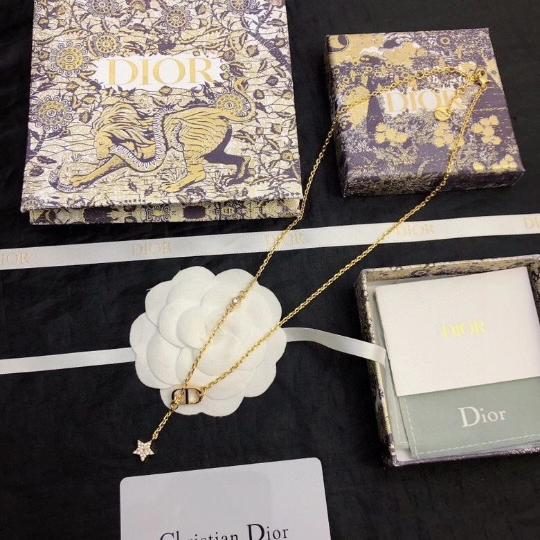 HighPerformance Christian Dior Necklaces 234806