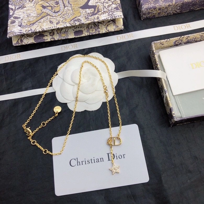 HighPerformance Christian Dior Necklaces 234806