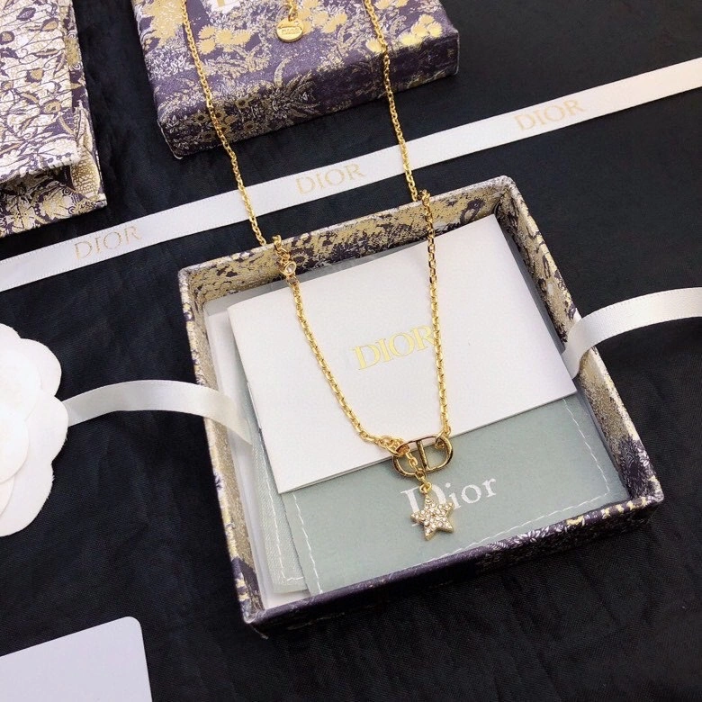 HighPerformance Christian Dior Necklaces 234806