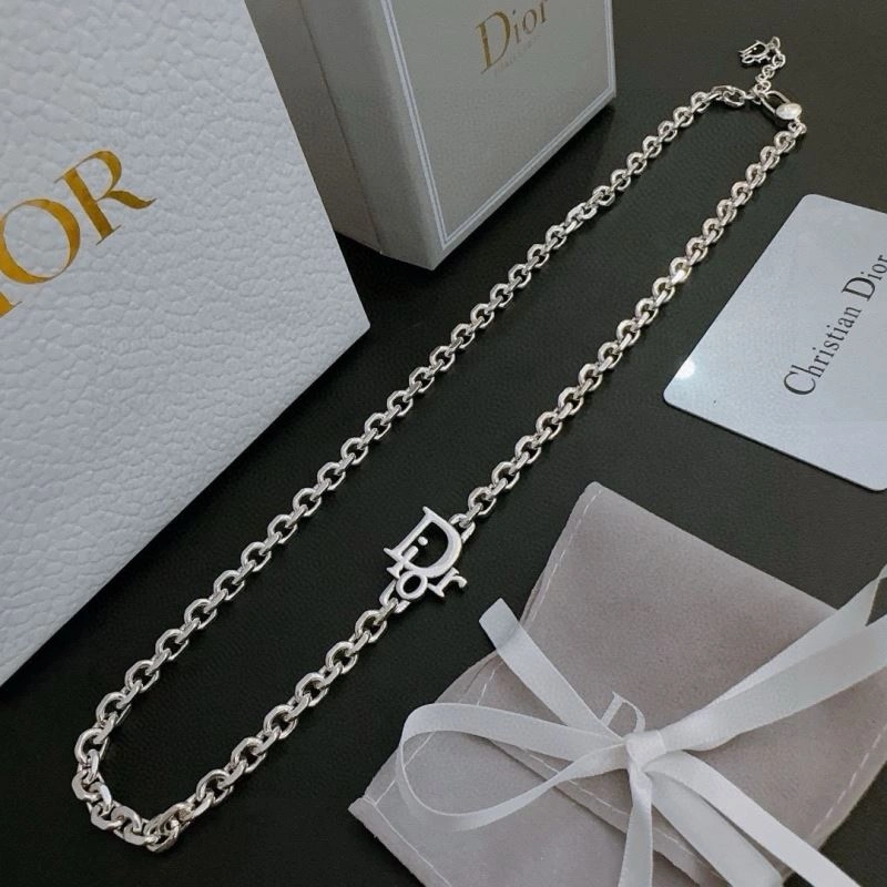 Christian Dior Necklaces Cozy 234822