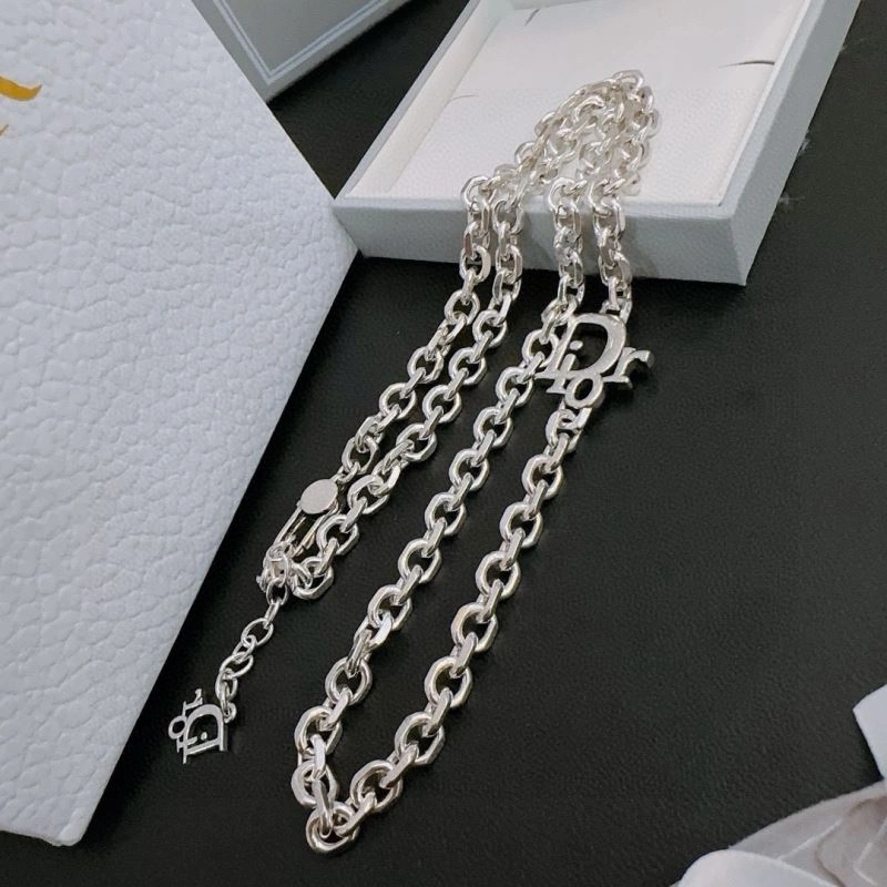 Christian Dior Necklaces Cozy 234822