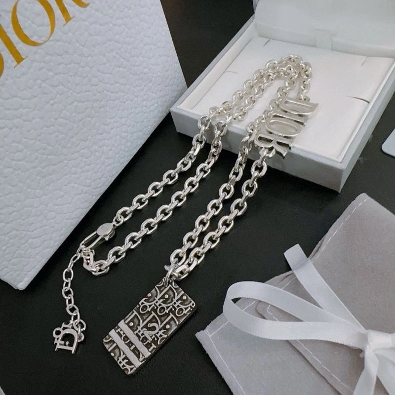Christian Dior Necklaces Efficient 234810