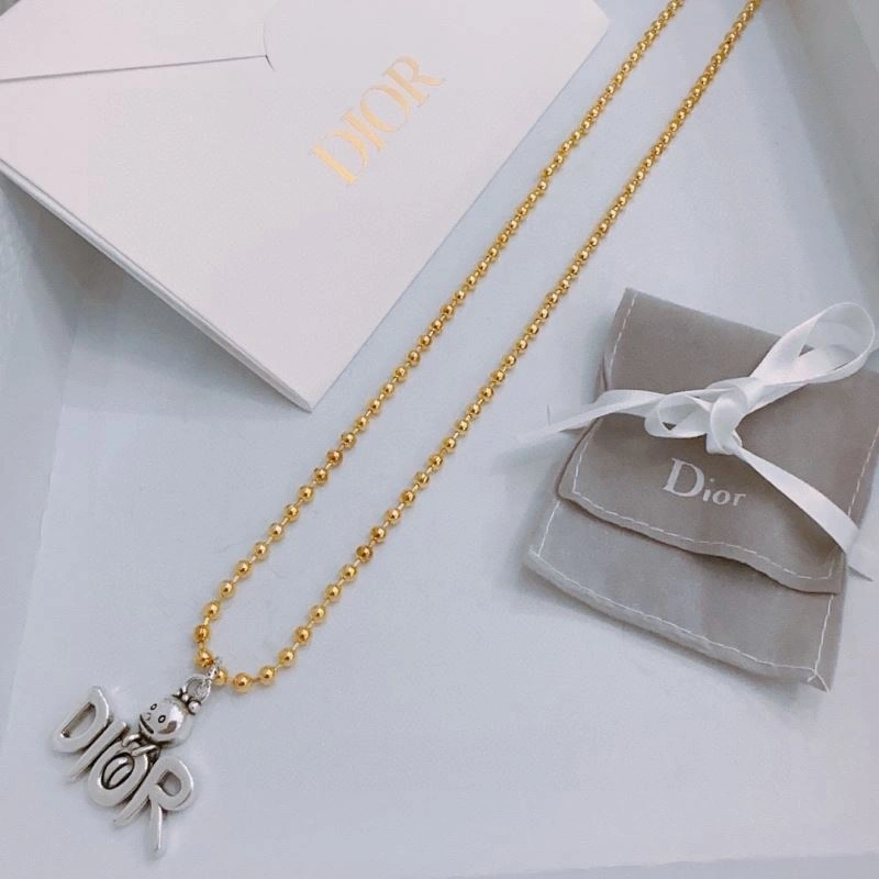 OdorResistant Christian Dior Necklaces 234796