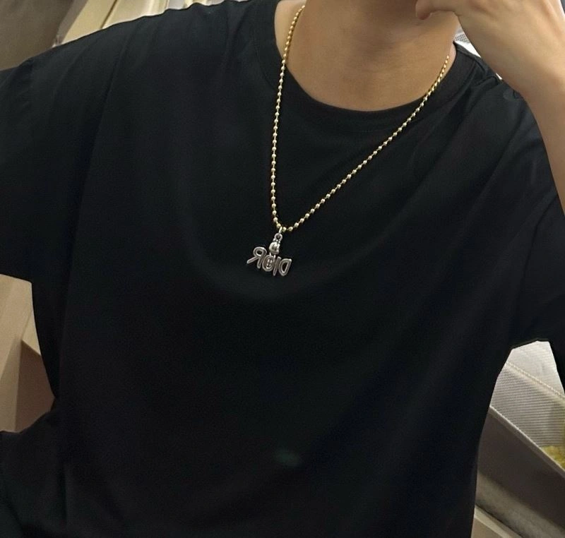 OdorResistant Christian Dior Necklaces 234796
