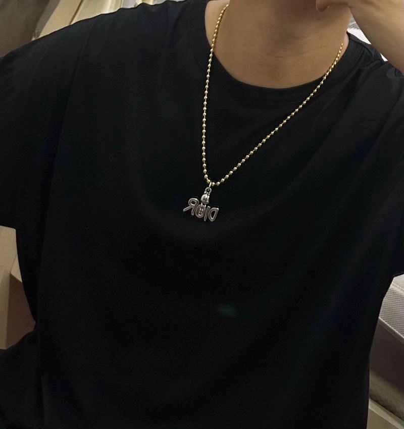 OdorResistant Christian Dior Necklaces 234796