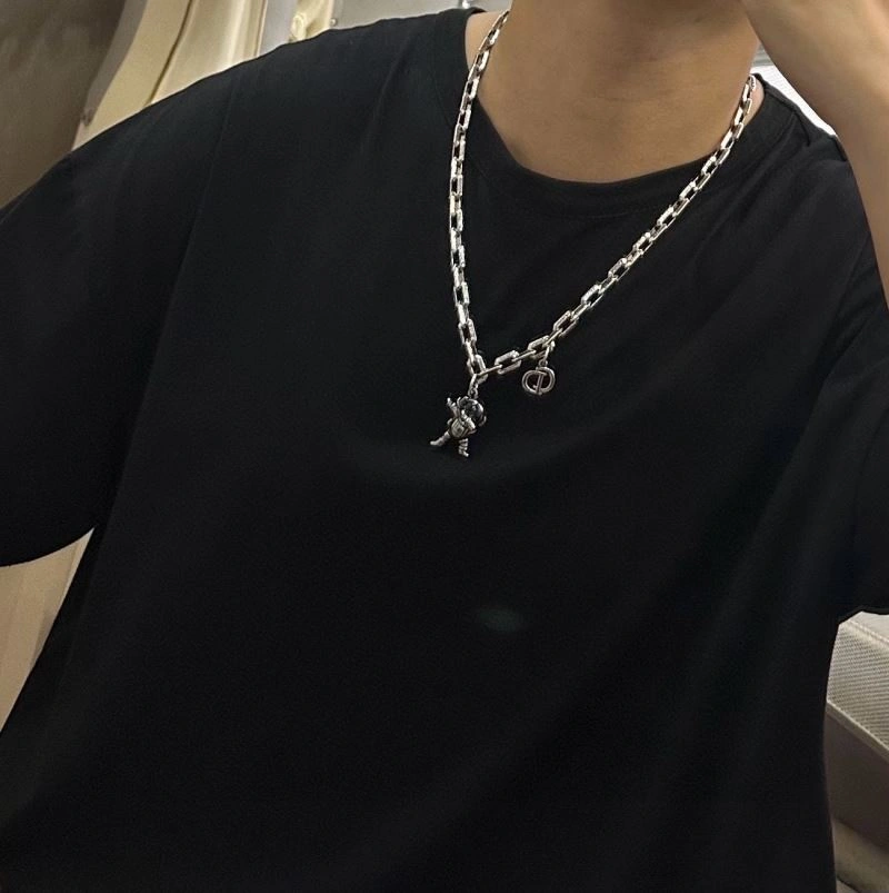 Christian Dior Necklaces UrbanChic 234798