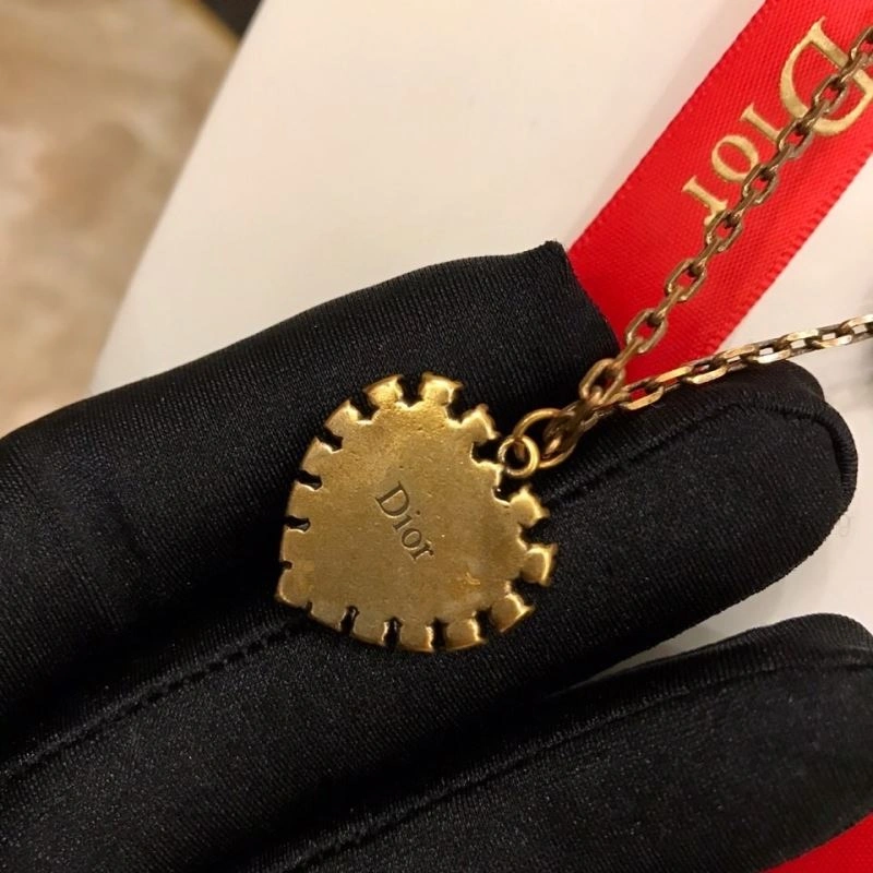 Christian Dior Necklaces Snug 234776