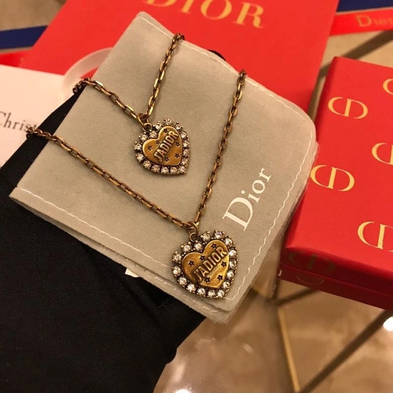 Christian Dior Necklaces Snug 234776