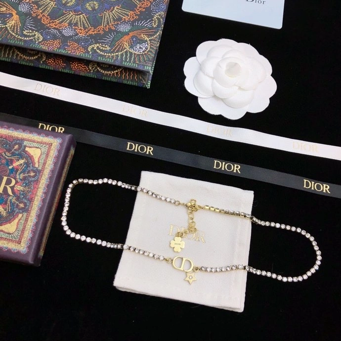 Premium Christian Dior Necklaces 234775