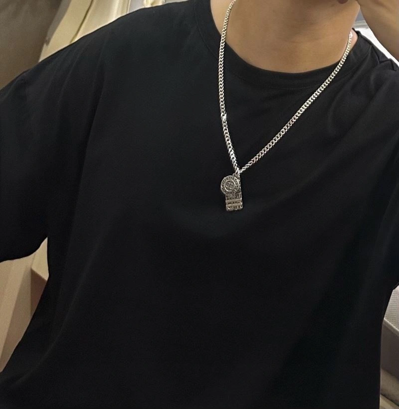 SmoothTexture Christian Dior Necklaces 234777