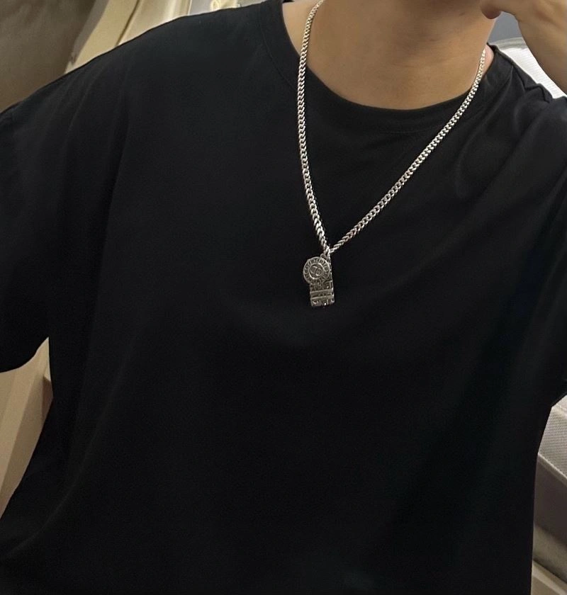 SmoothTexture Christian Dior Necklaces 234777