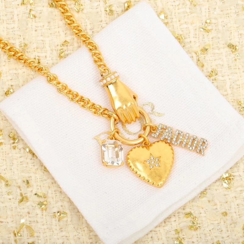 Functional Christian Dior Necklaces 234765