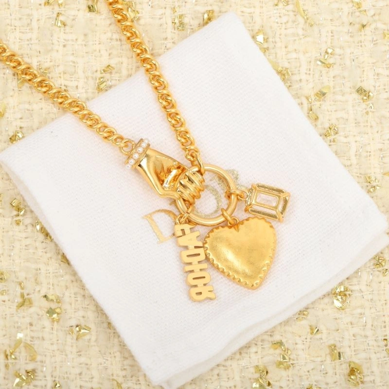 Functional Christian Dior Necklaces 234765