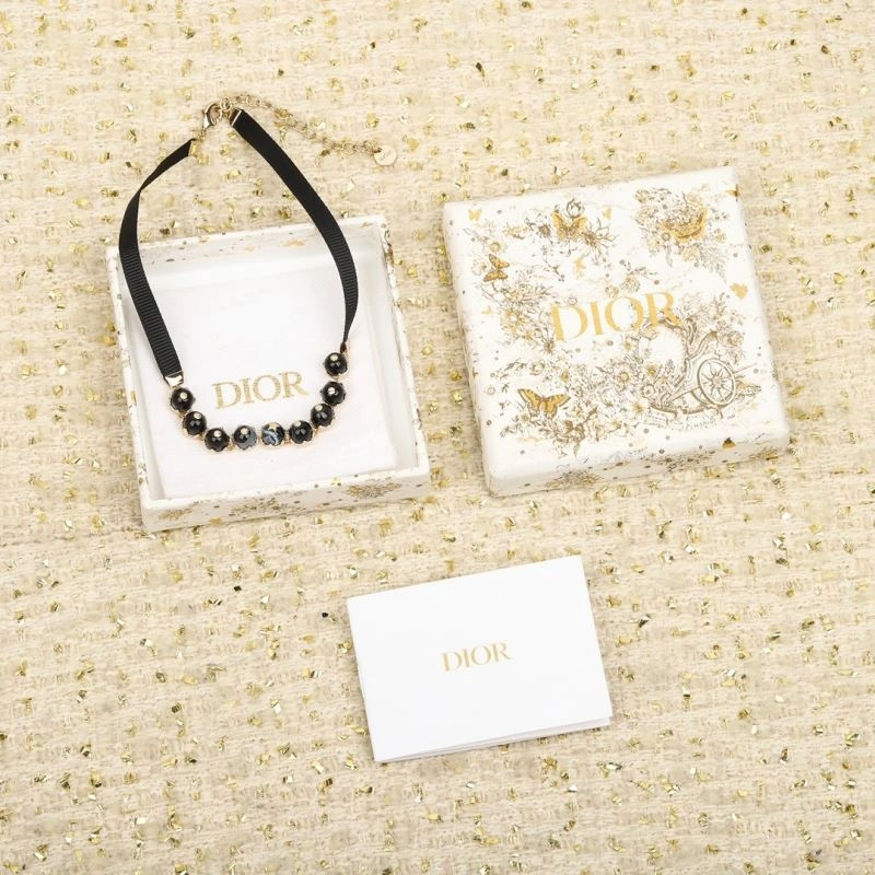 Christian Dior Necklaces Versatile 234759