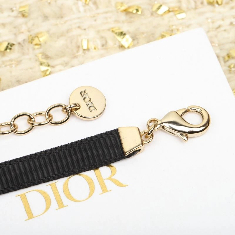 Christian Dior Necklaces Versatile 234759