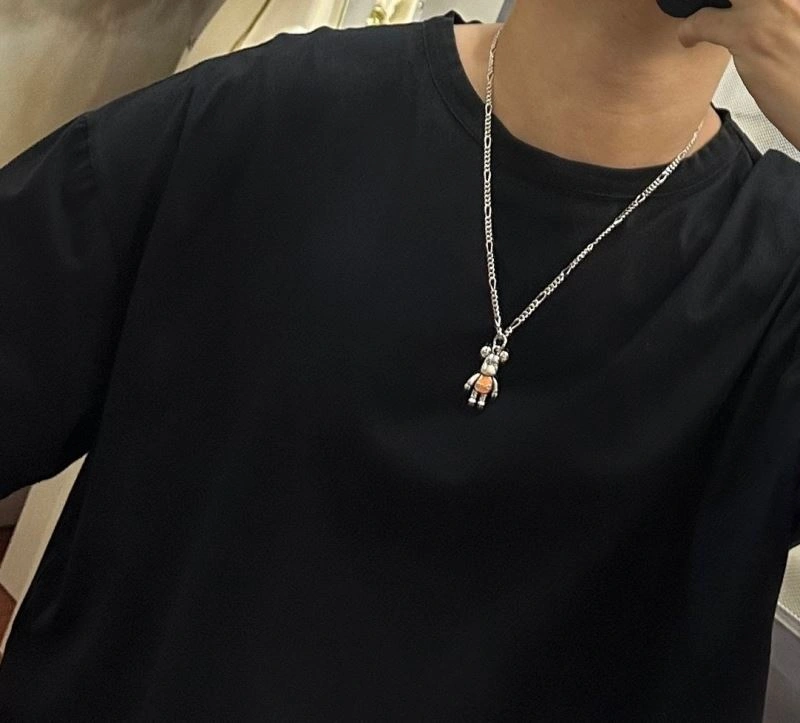 Flexible Christian Dior Necklaces 234750