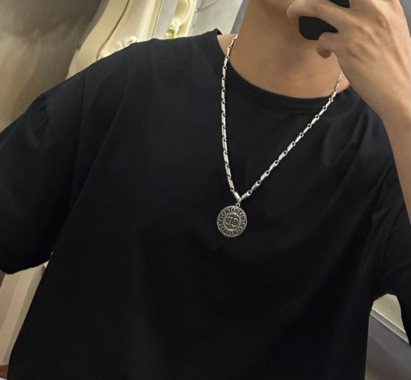 TravelReady Christian Dior Necklaces 234767