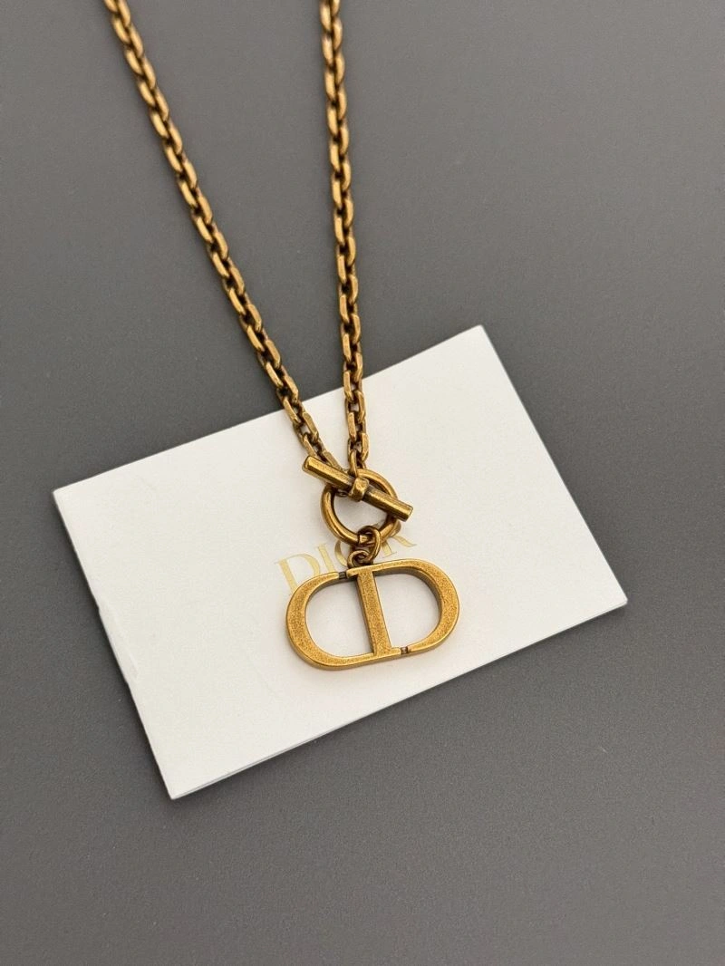 Packable Christian Dior Necklaces 234742