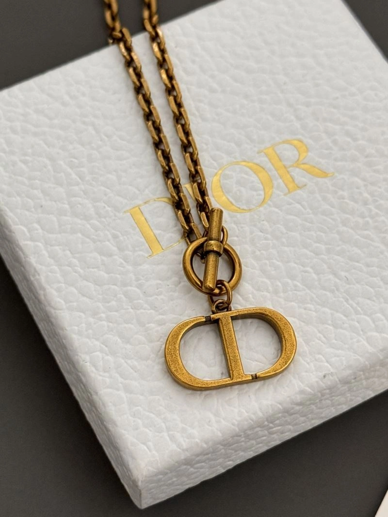 Packable Christian Dior Necklaces 234742