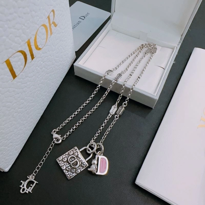 Christian Dior Necklaces Attractive 234752