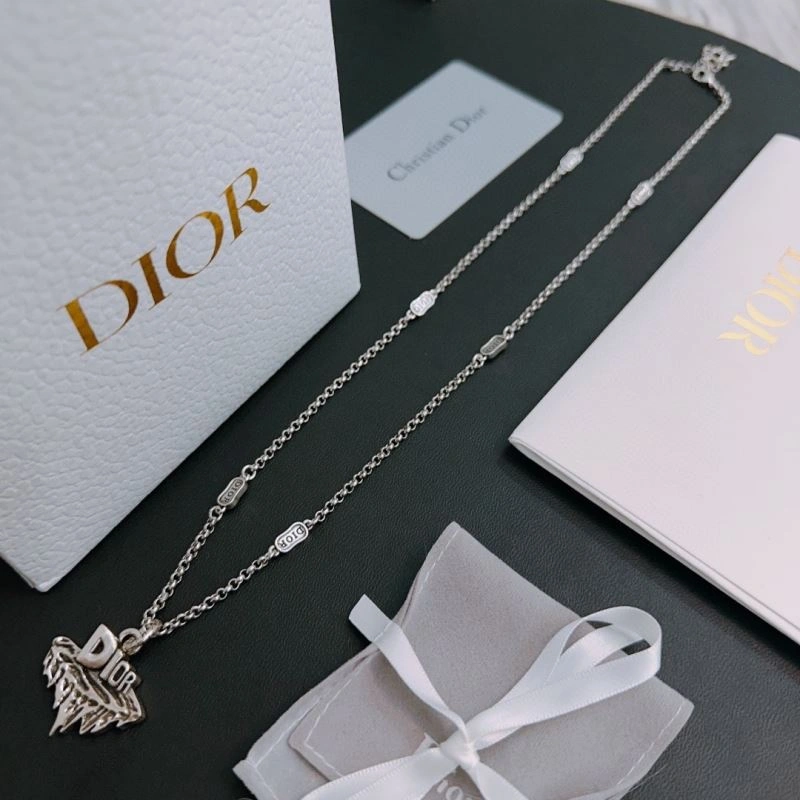 Chic Christian Dior Necklaces 234739