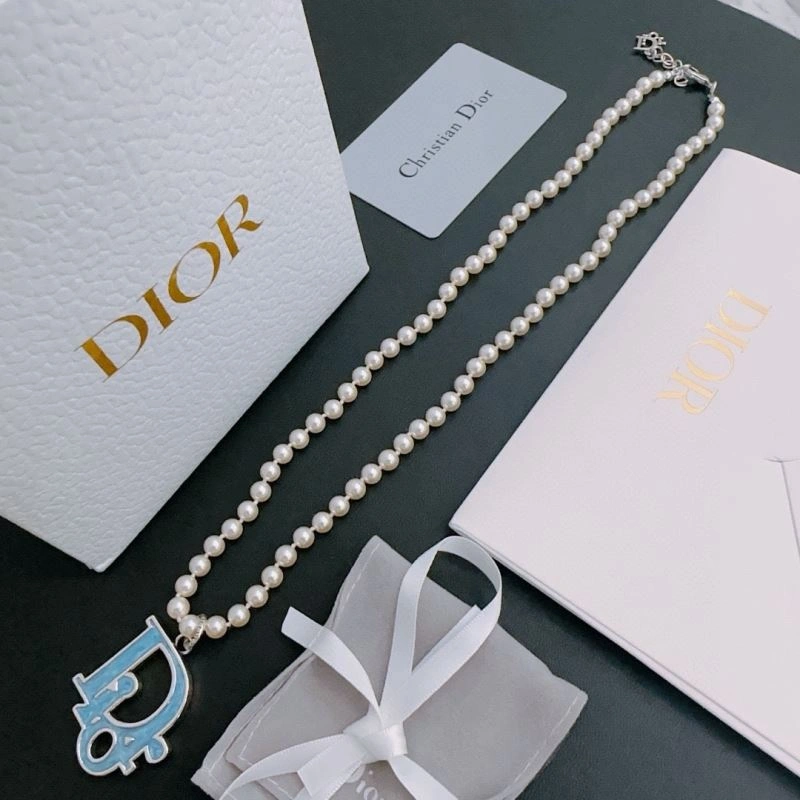 EyeCatching Christian Dior Necklaces 234817