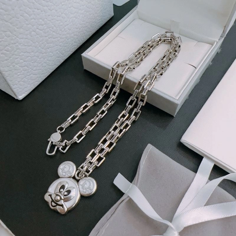 Christian Dior Necklaces Durable 234728