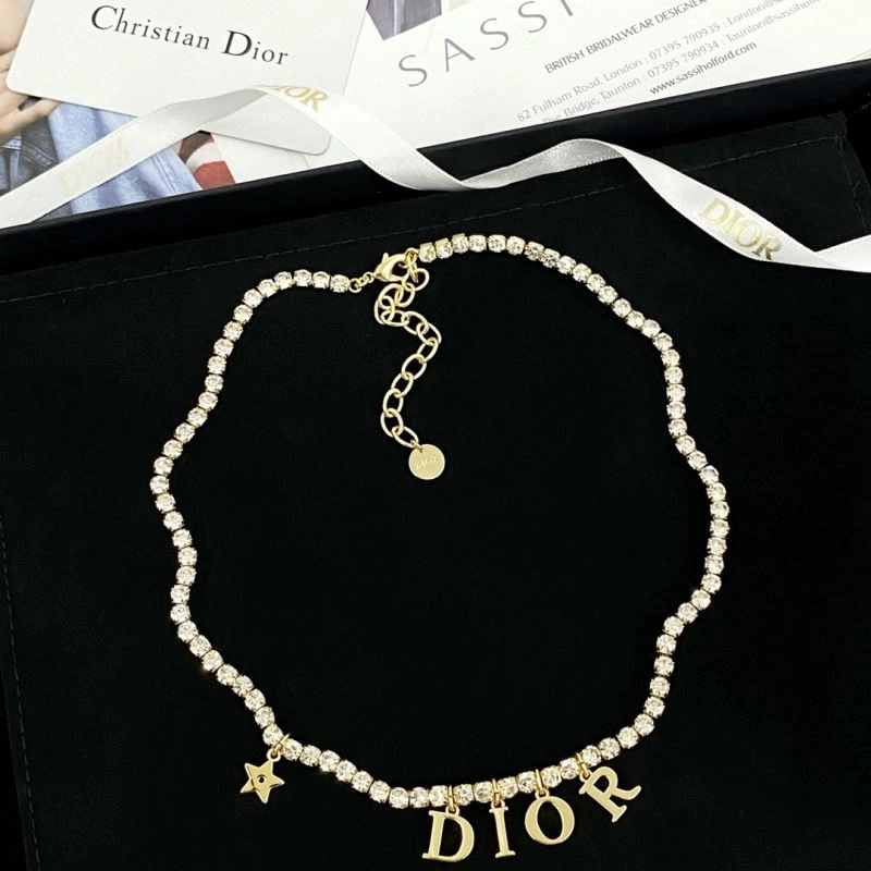 Christian Dior Necklaces Sleek 234758