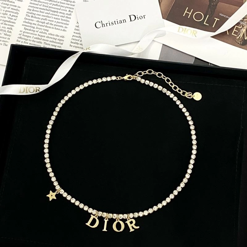 Christian Dior Necklaces Sleek 234758