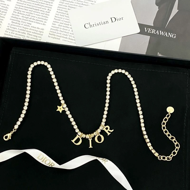 Christian Dior Necklaces Sleek 234758