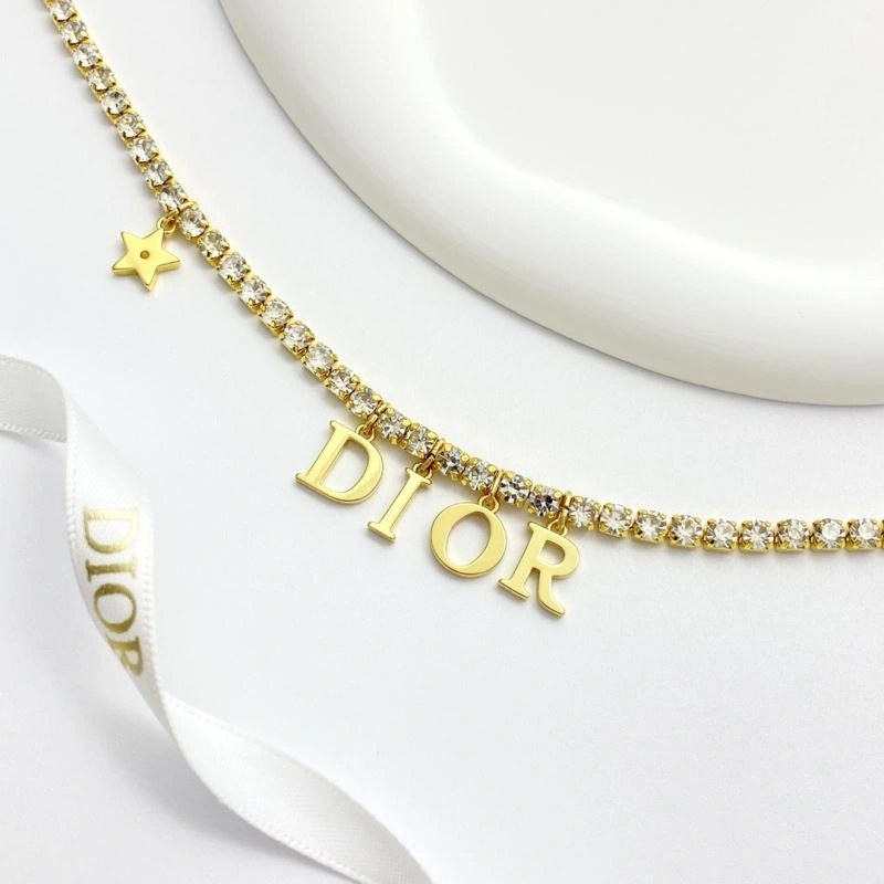 Christian Dior Necklaces Sleek 234758