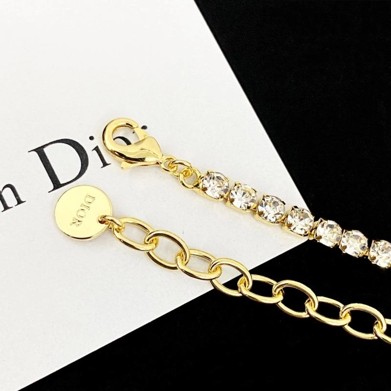Christian Dior Necklaces Sleek 234758