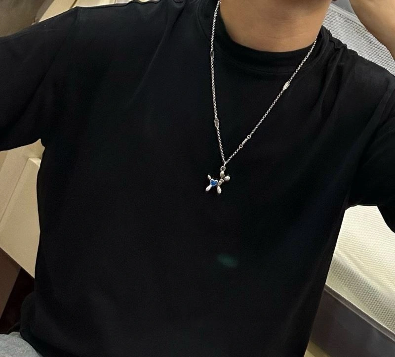 Christian Dior Necklaces Supportive 234808