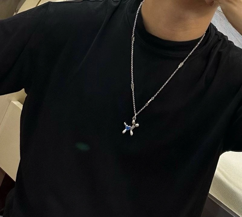 Christian Dior Necklaces Supportive 234808