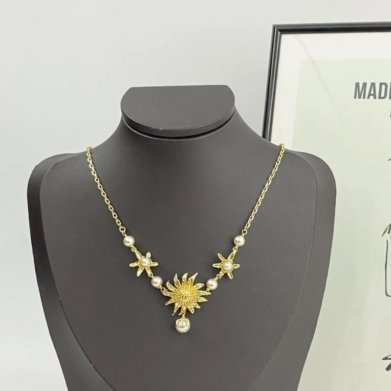 Vibrant Christian Dior Necklaces 234725