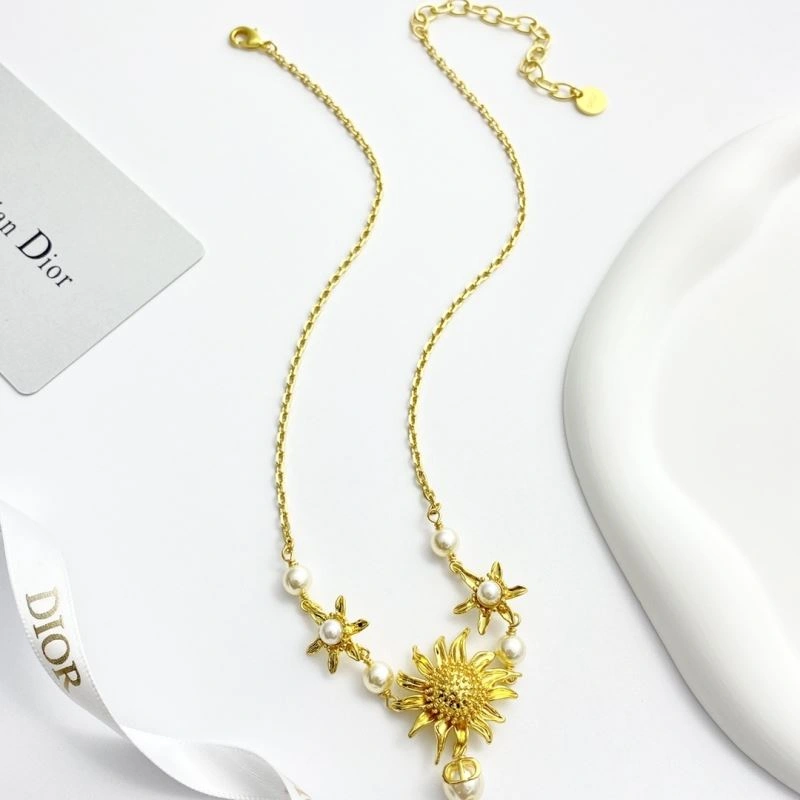 Vibrant Christian Dior Necklaces 234725