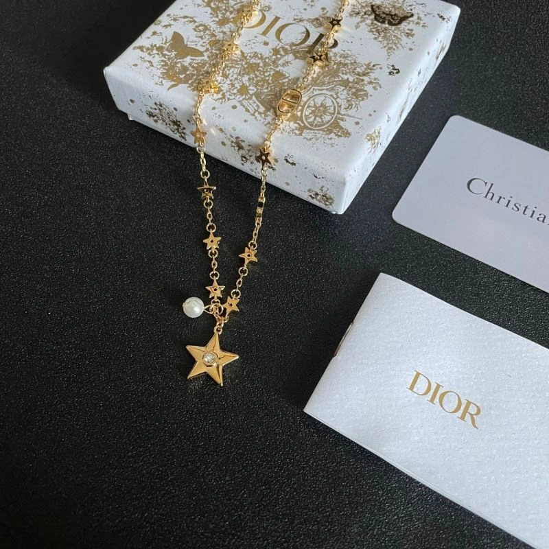 HighPerformance Christian Dior Necklaces 234732