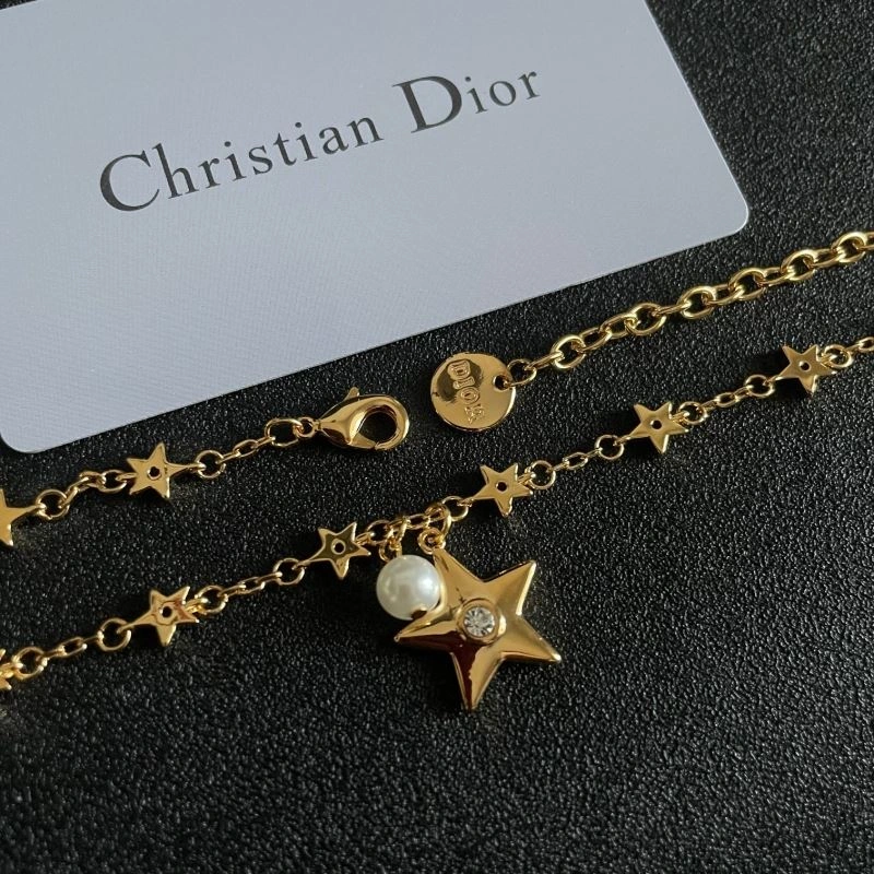 HighPerformance Christian Dior Necklaces 234732