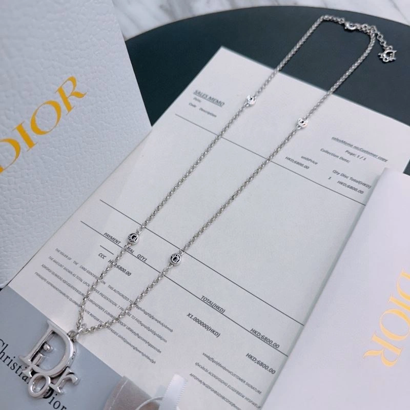 MultiPurpose Christian Dior Necklaces 234729