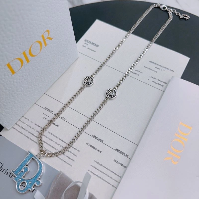 SmoothTexture Christian Dior Necklaces 234717
