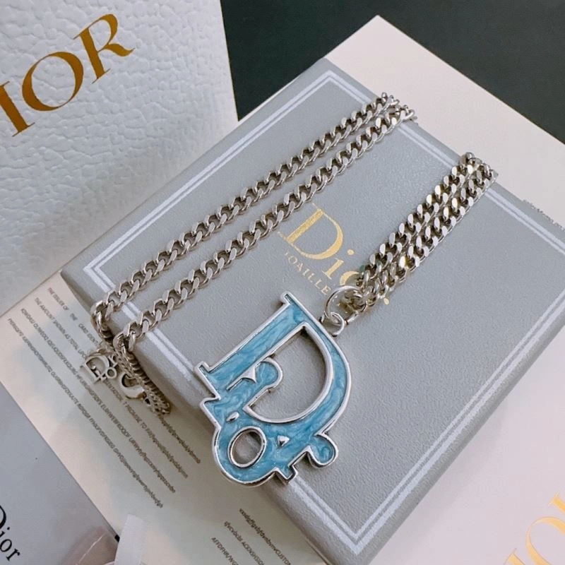 SmoothTexture Christian Dior Necklaces 234717