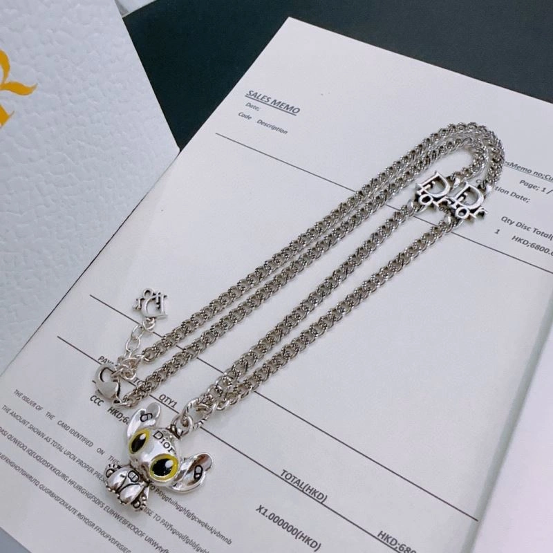 Sleek Christian Dior Necklaces 234716