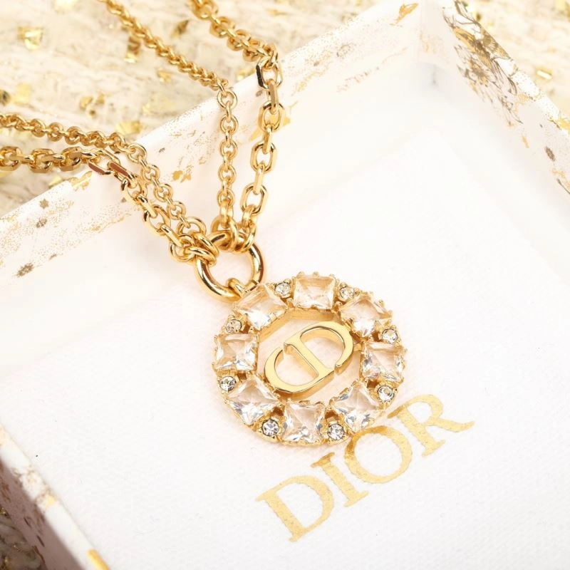 Christian Dior Necklaces Minimalist 234734
