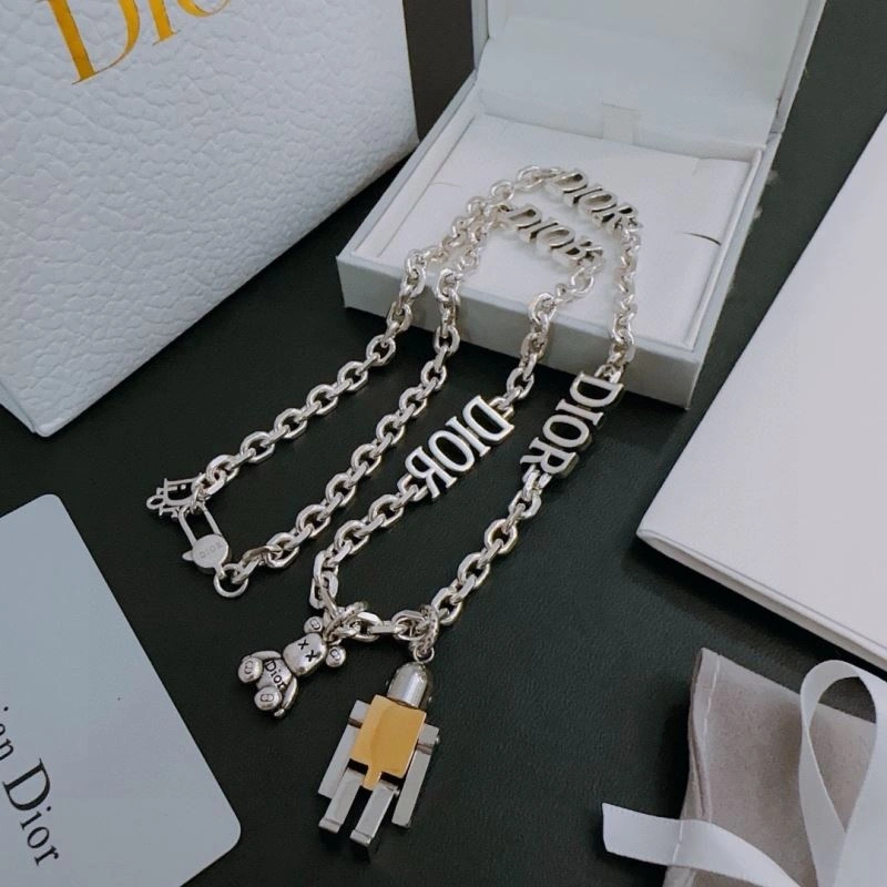 Chic Christian Dior Necklaces 234705
