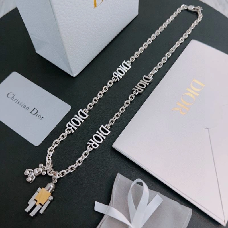 Chic Christian Dior Necklaces 234705
