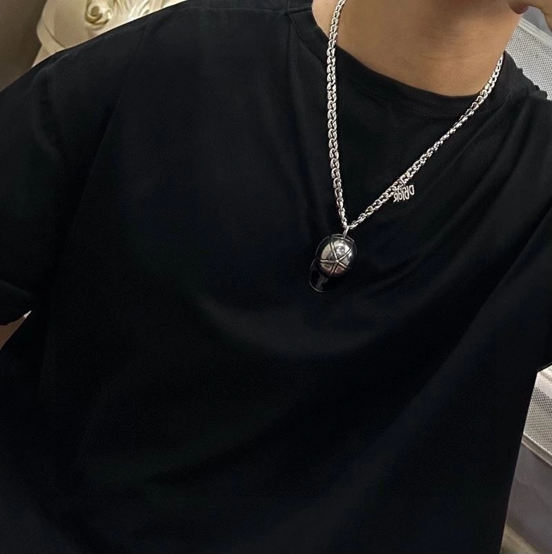 HighQuality Christian Dior Necklaces 234704