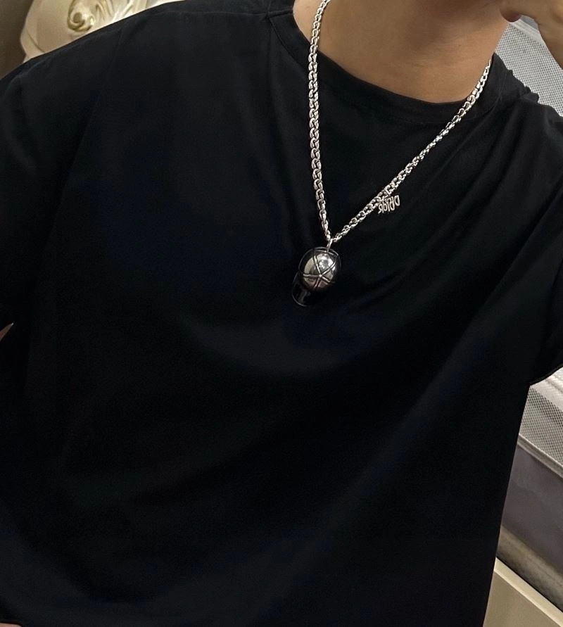 HighQuality Christian Dior Necklaces 234704