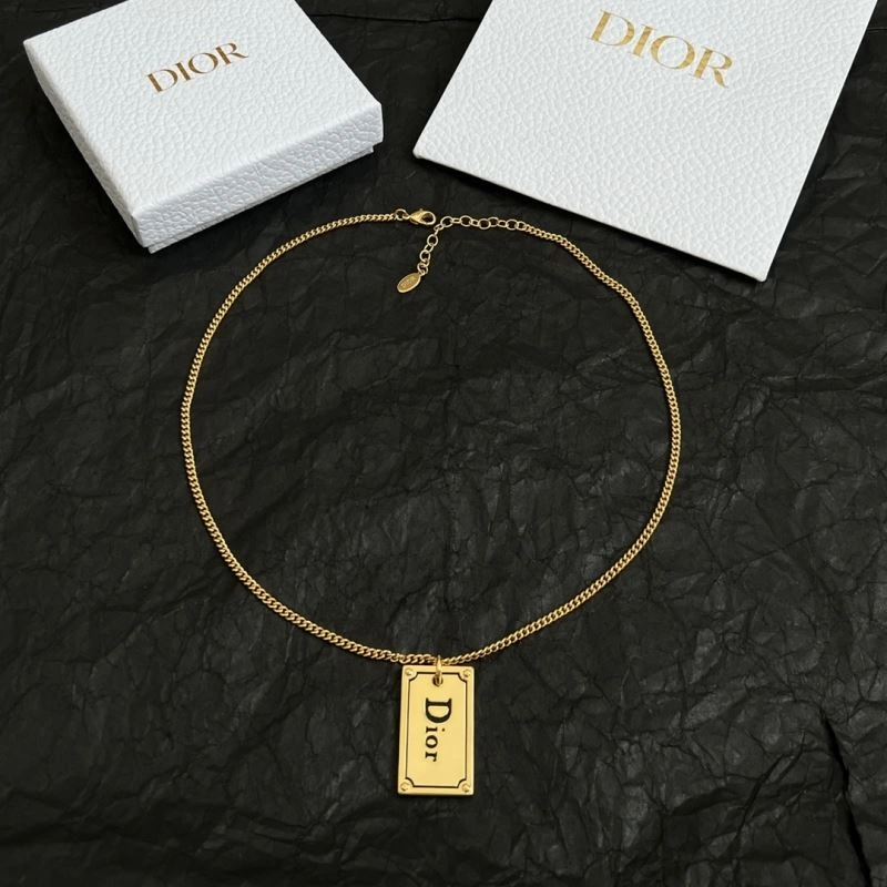 Durable Christian Dior Necklaces 234697