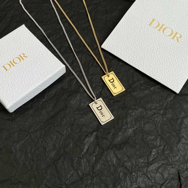 Durable Christian Dior Necklaces 234697