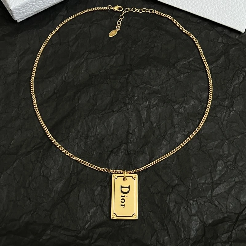 Durable Christian Dior Necklaces 234697